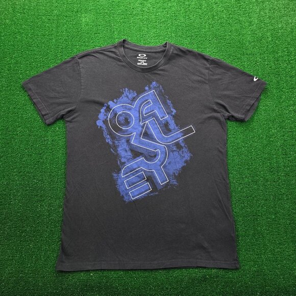 Oakley Tshirt Mens Large Black Short Sleeve Graphic Logo Print Surfer Skater - Picture 1 of 7